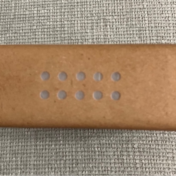 🆕 Castelbel Milk & Honey Soap Bar 🐝 - Picture 2 of 6